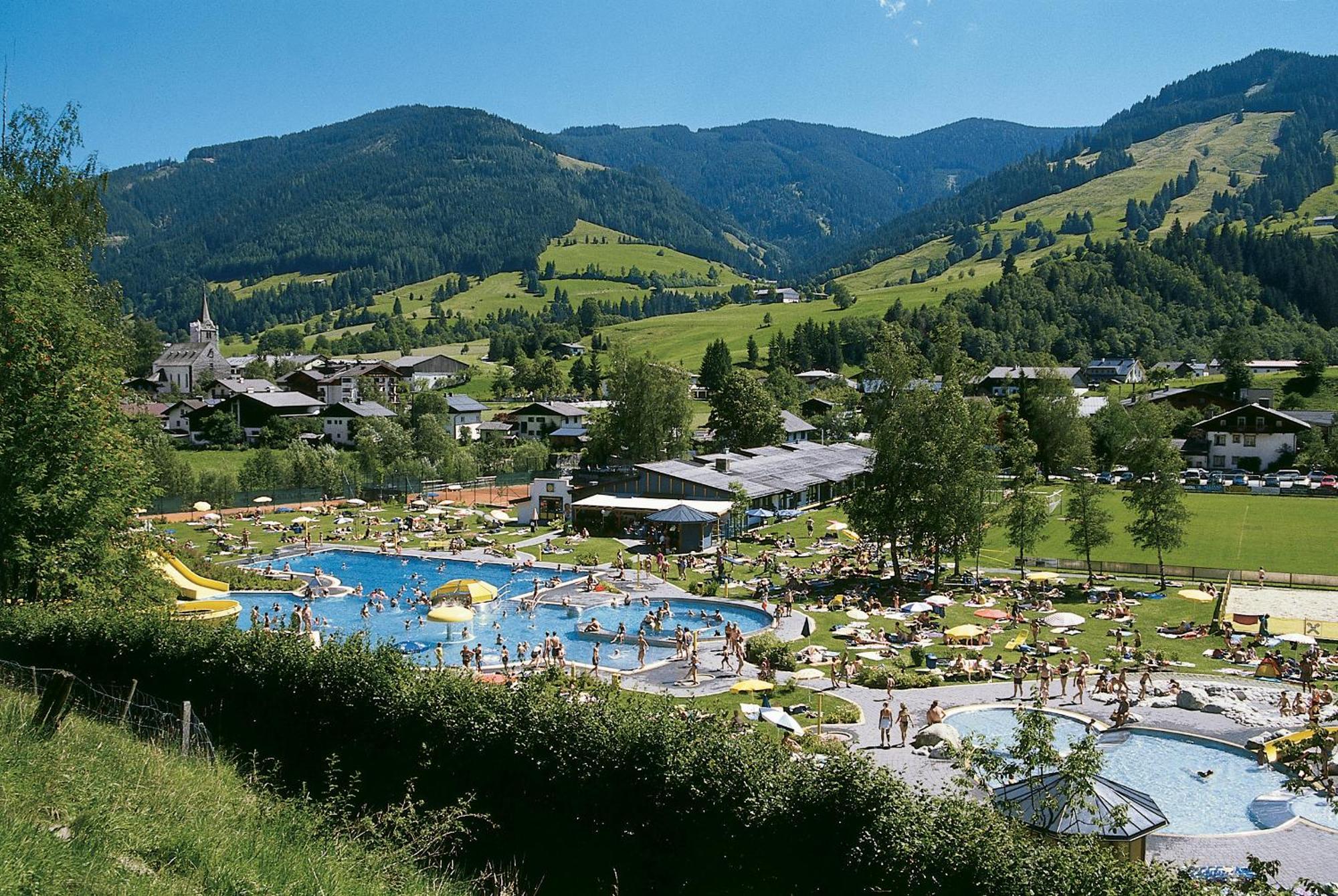 Thomanhof Chalet-Appartement Saalfelden Екстер'єр фото