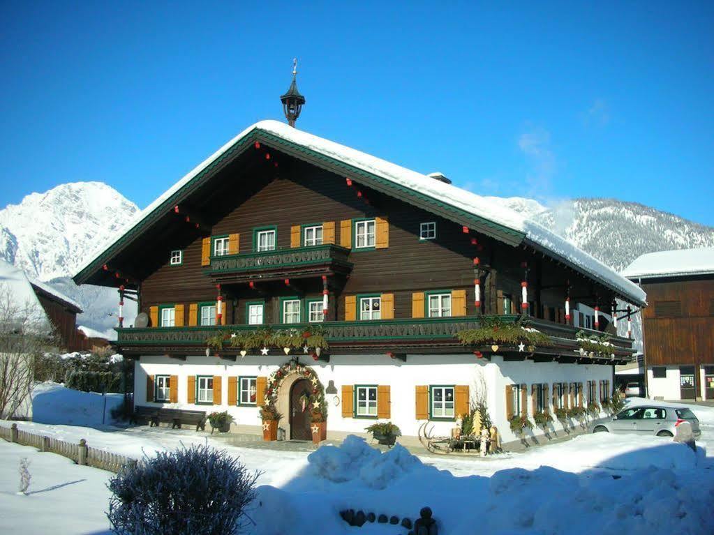 Thomanhof Chalet-Appartement Saalfelden Екстер'єр фото